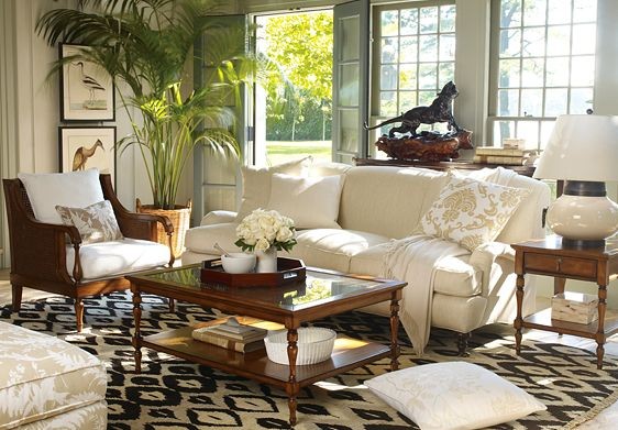 Tropical living room charming interior decoration