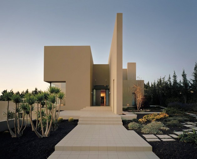 Abu Samra House by Symbiosis Designs