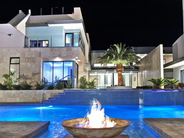 Pool design luxury home building Las Vegas