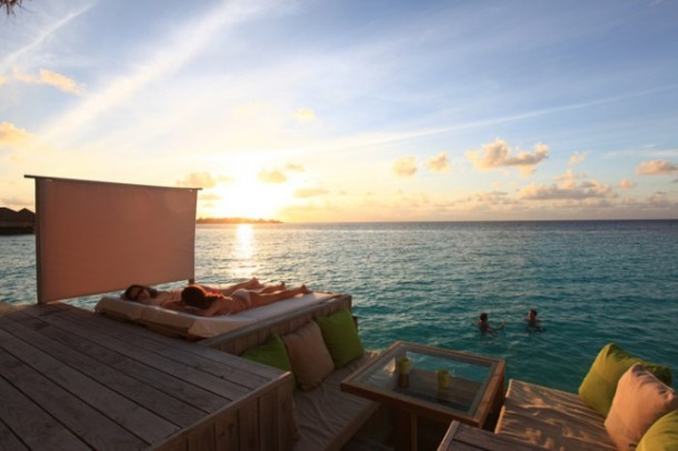 resort tanning deck maldives