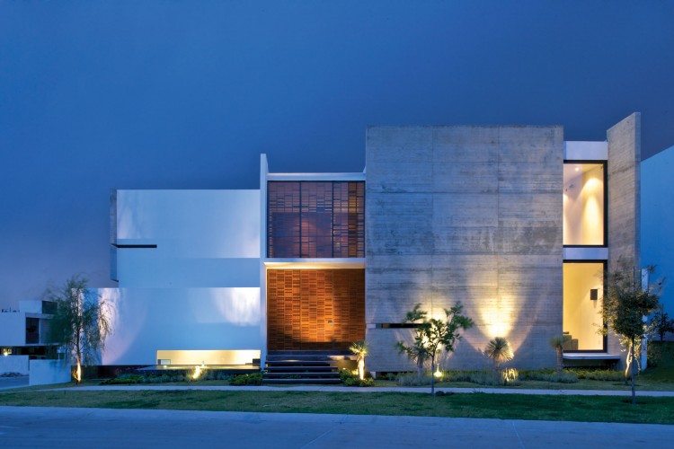 Modern Residential Architecture House X by Agraz Arquitectos