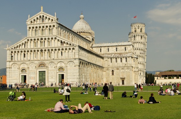 Pisa Tower – italy by Sachintha Abeyarathne